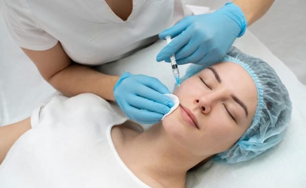 Botox Facials, using botulinum toxin injections treatment procedure